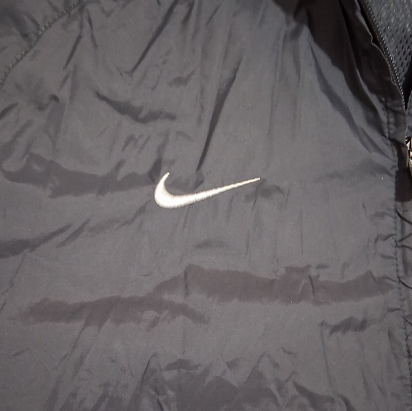 EUC NIKE/ The College of Idaho Sz. XL Black Mesh Lined Windbreaker - Picture 8 of 11